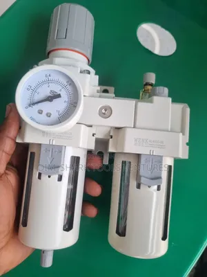 1"Inch Air Filter Regulator Lubricator (Frl) Unit.