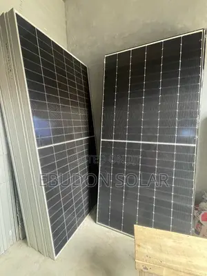 Solar Panel Canadian 650watts
