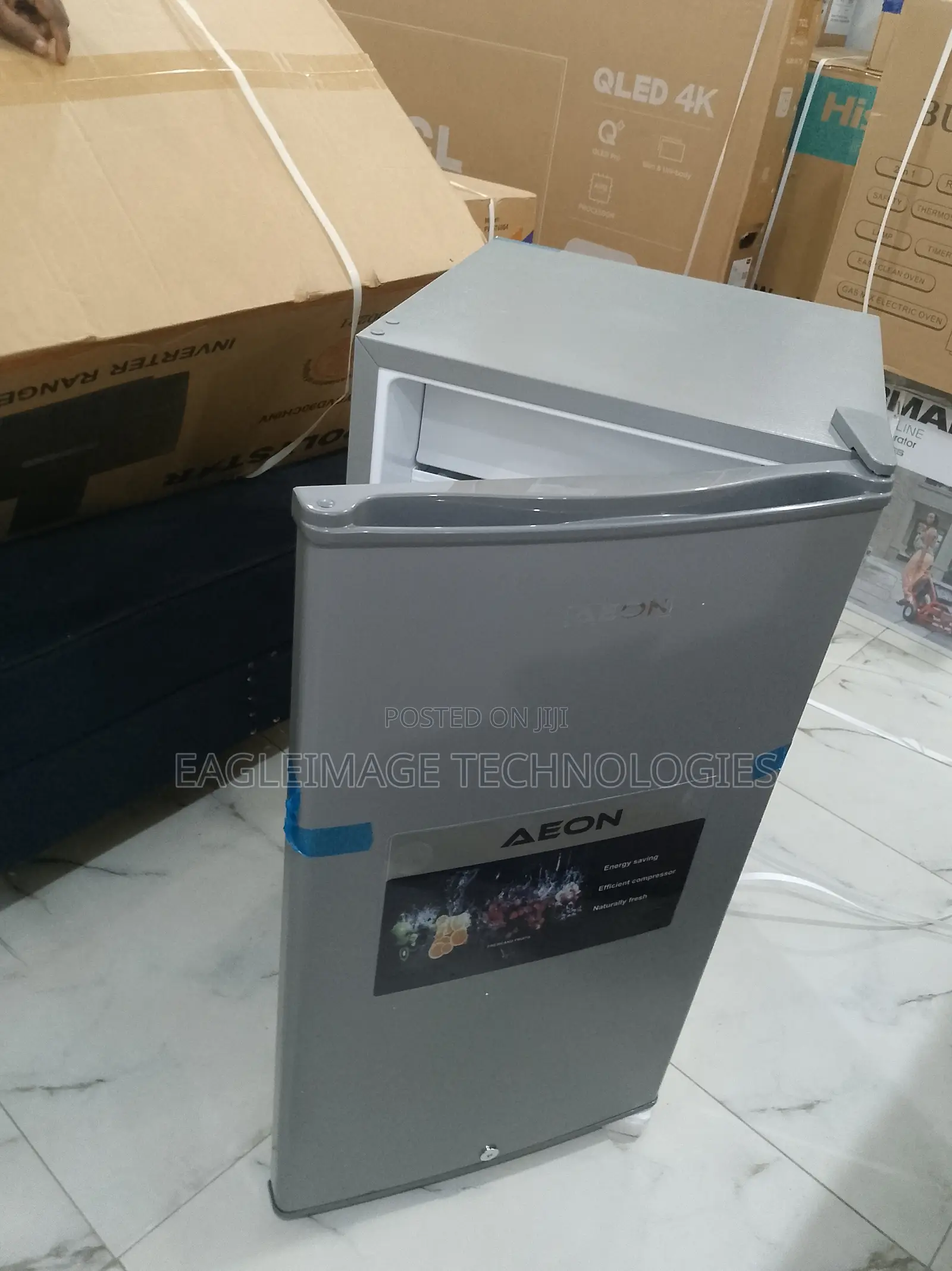 Functional Aeon Ars100b With Mini Refrigerator