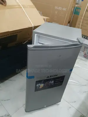 Functional Aeon Ars100b With Mini Refrigerator
