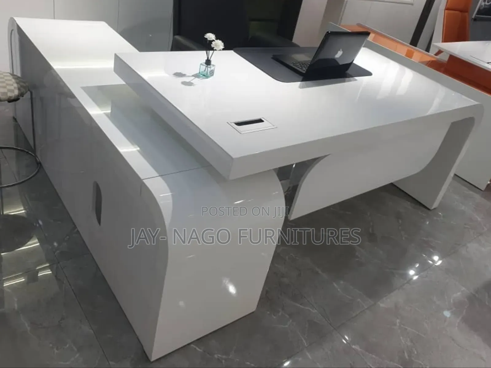 Executive Office Table With Extension