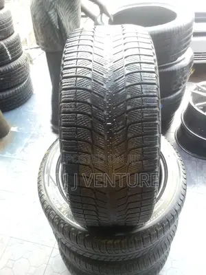 235 50 R18 Tukunbo Brid