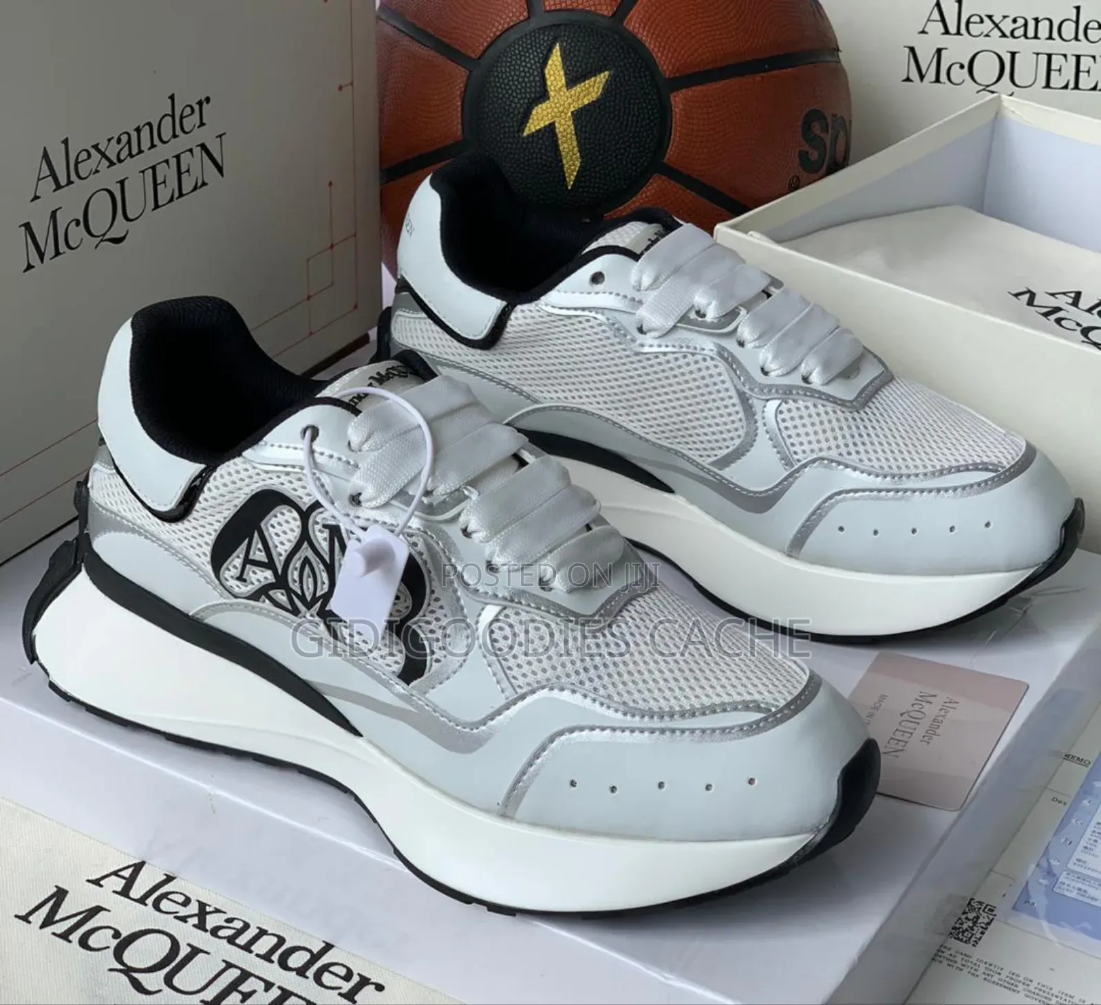 Alexander McQueen Trimmed Shell Lace-Up Sneakers