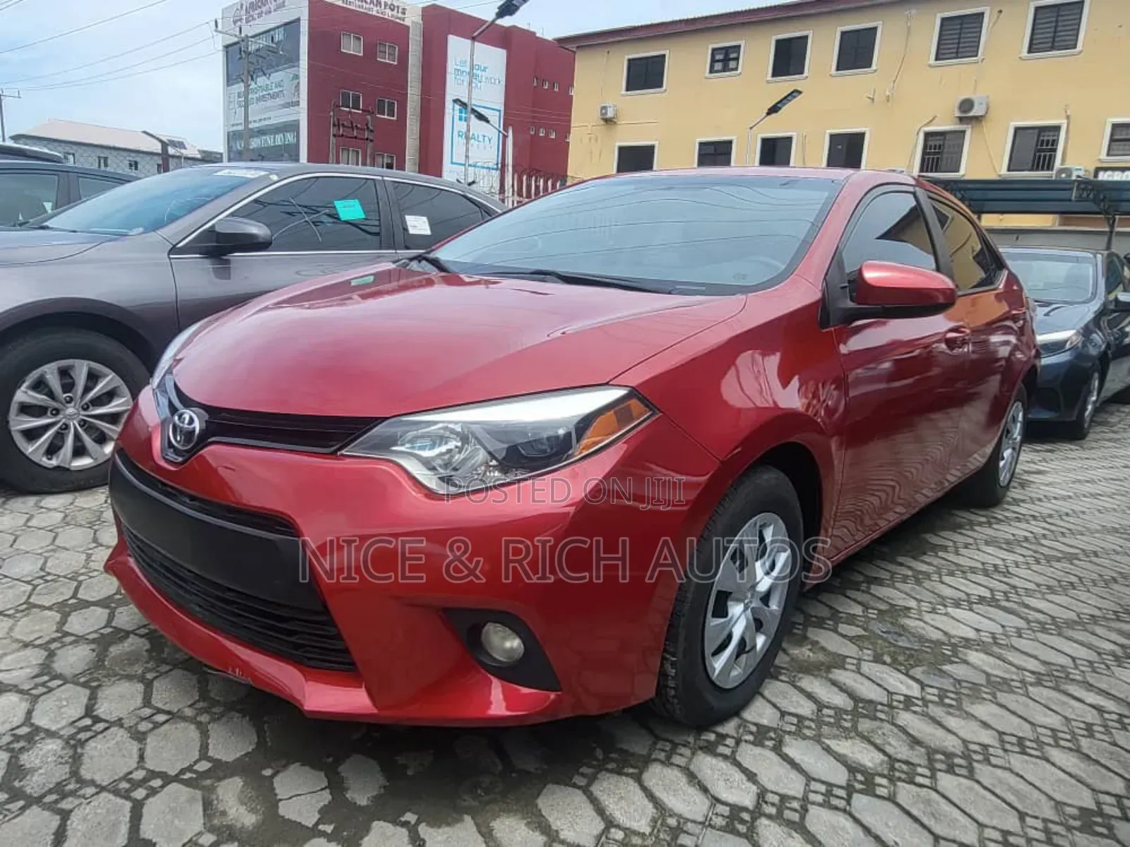 Toyota Corolla 2016 Red