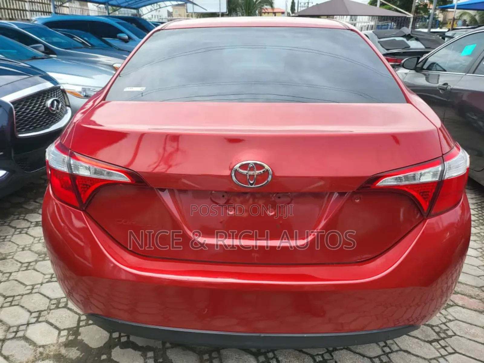 Toyota Corolla 2016 Red