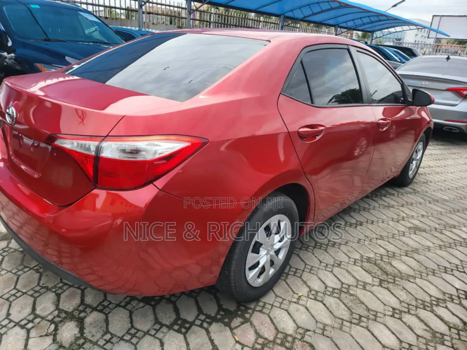 Toyota Corolla 2016 Red