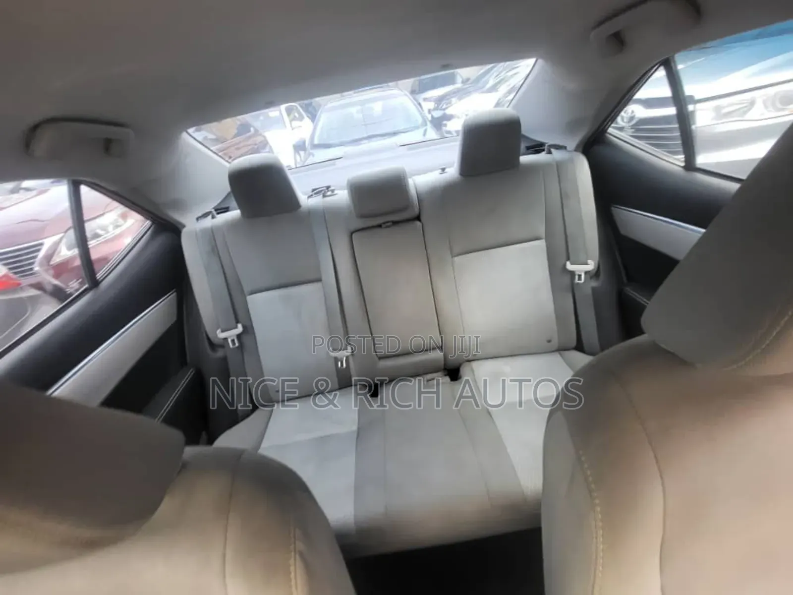 Toyota Corolla 2016 Red