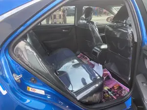 Toyota Camry SE 4dr Sedan (2.5L 4cyl 6A) 2016 Blue