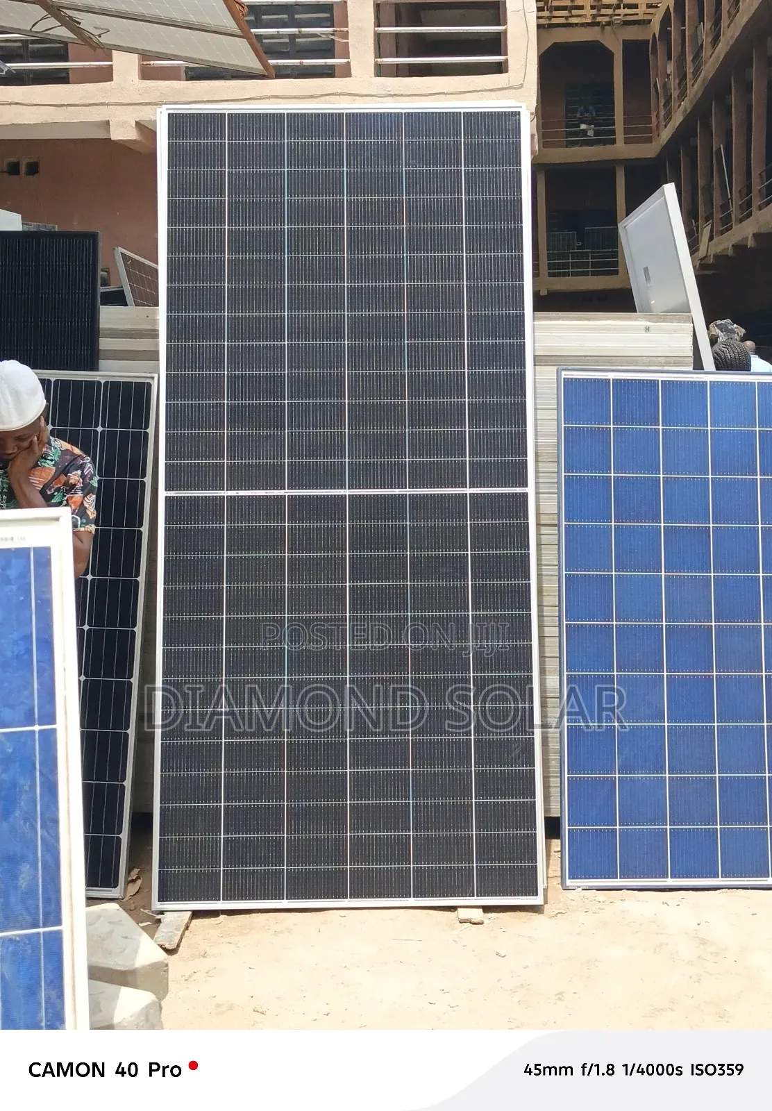 700w Jinko Solar Panel 156cells Available