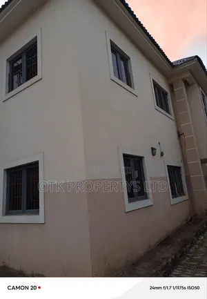 2bdrm Block of Flats in Fo1, Kubwa for rent