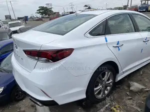 Hyundai Sonata SE 2020 White