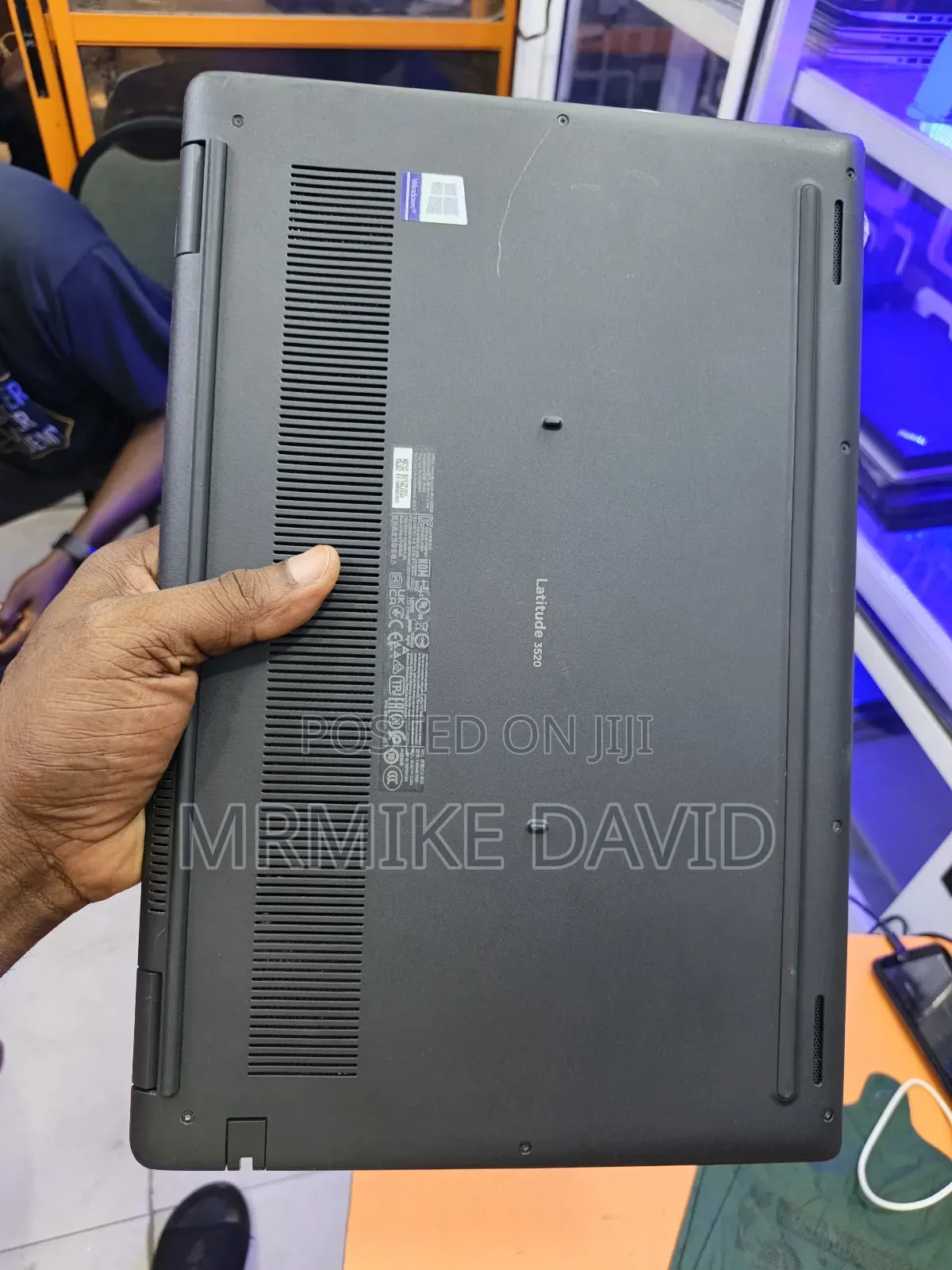 Laptop Dell Latitude 3520 16GB Intel Core i5 SSD 256GB