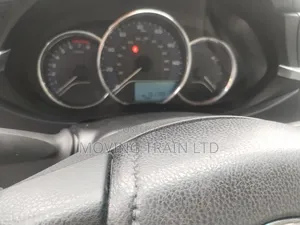 Toyota Corolla LE Eco 4dr Sedan (1.8L 4cyl CVT) 2014 Red