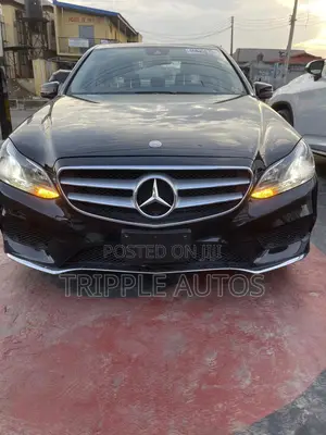 Photo - Mercedes-Benz E350 Base 4Matic Sedan AWD (3.5L 6cyl 7A) 2014 Black