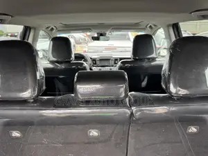 Toyota RAV4 Platinum 4dr SUV AWD (2.5L 4cyl 6A) 2018 Black