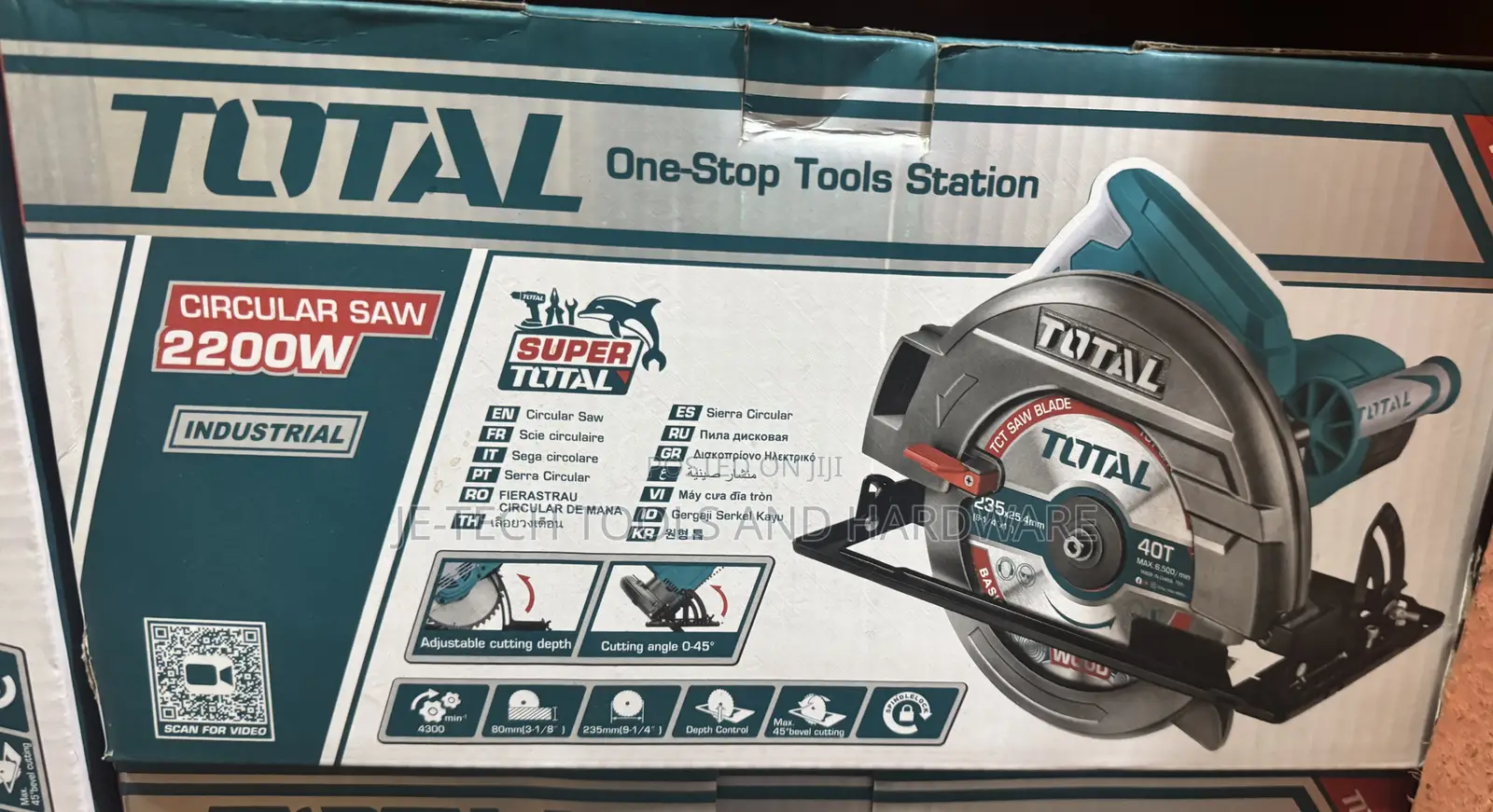 Powerful Total Circular Saw