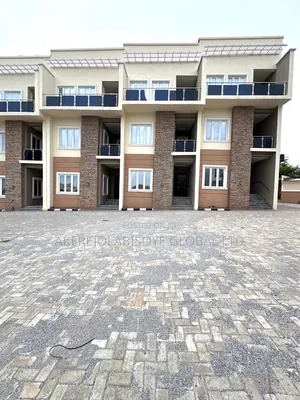 4bdrm Duplex in Guzape Abuja for sale