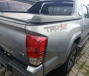 Toyota Tacoma TRD Sport 2017 Gray