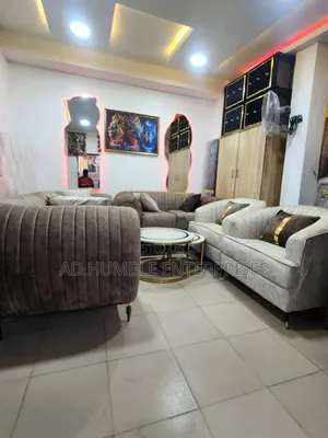Luxurious Multicoloured Sofa