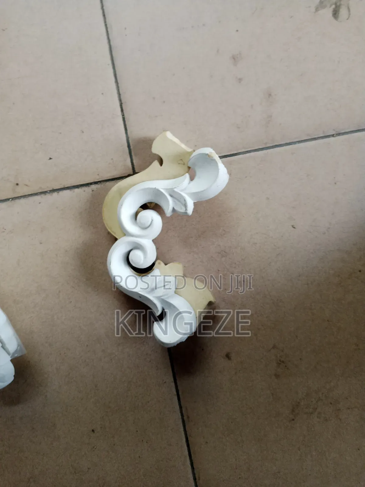 Plastic Cornice