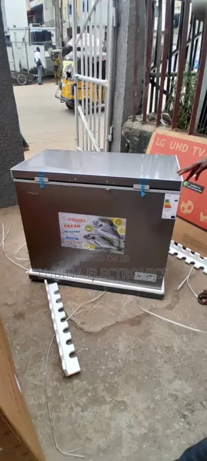 Brand New Snowsea 308l Chest Freezer√External√Silver Colour√