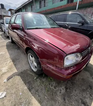 Volkswagen Golf 1999 Red