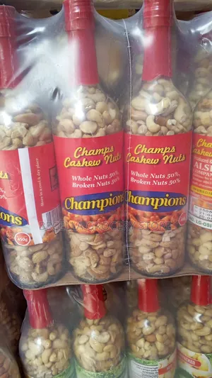 Photo - Champs Cashew Nut Whole Nut 450g×12