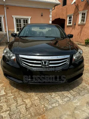 Photo - Honda Accord 2.0 Sedan Automatic 2012 Black