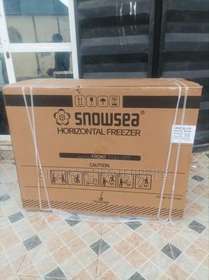 Snowsea Chest Freezer Model 370,250l