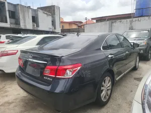 Photo - Lexus ES 350 2011 Gray