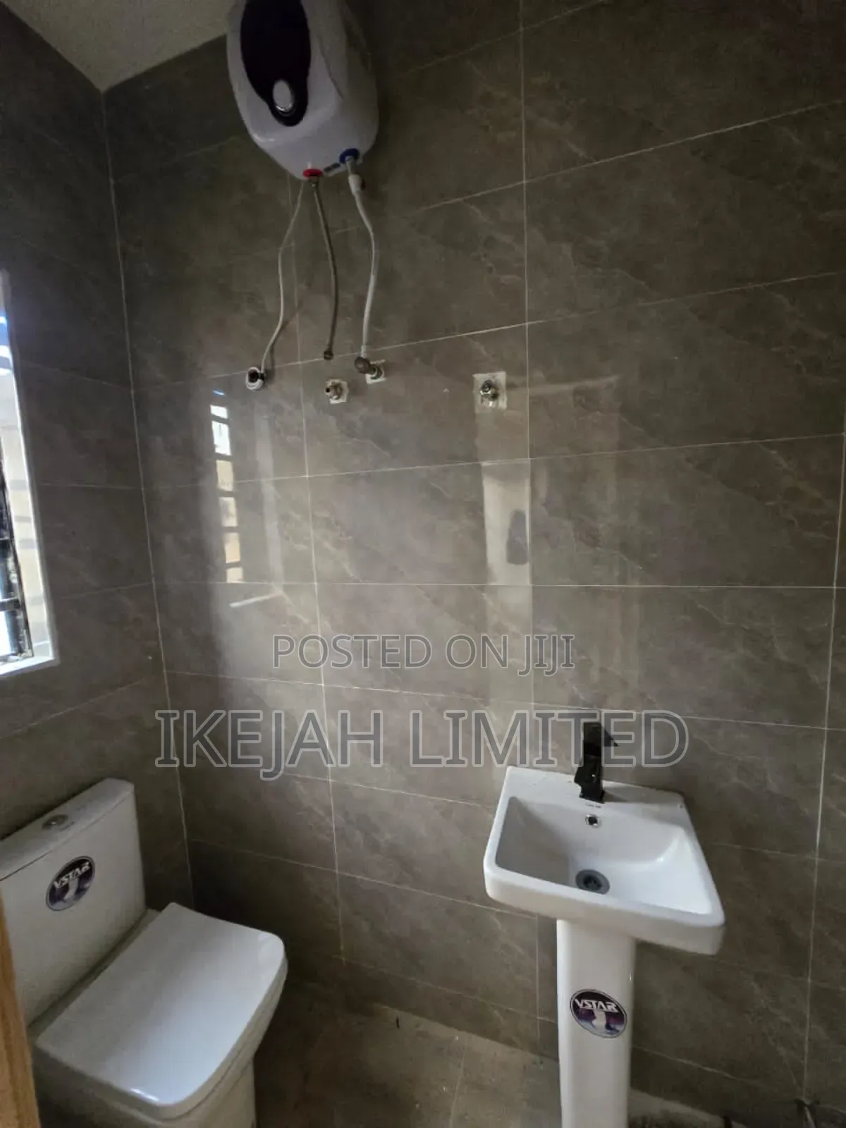 3bdrm Apartment in Ogba for rent
