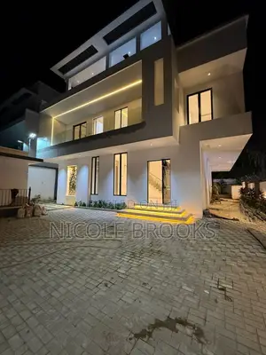 5bdrm Duplex in Maitama for sale