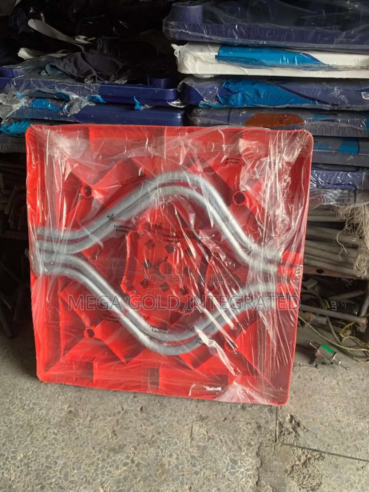 Original Plastic Table