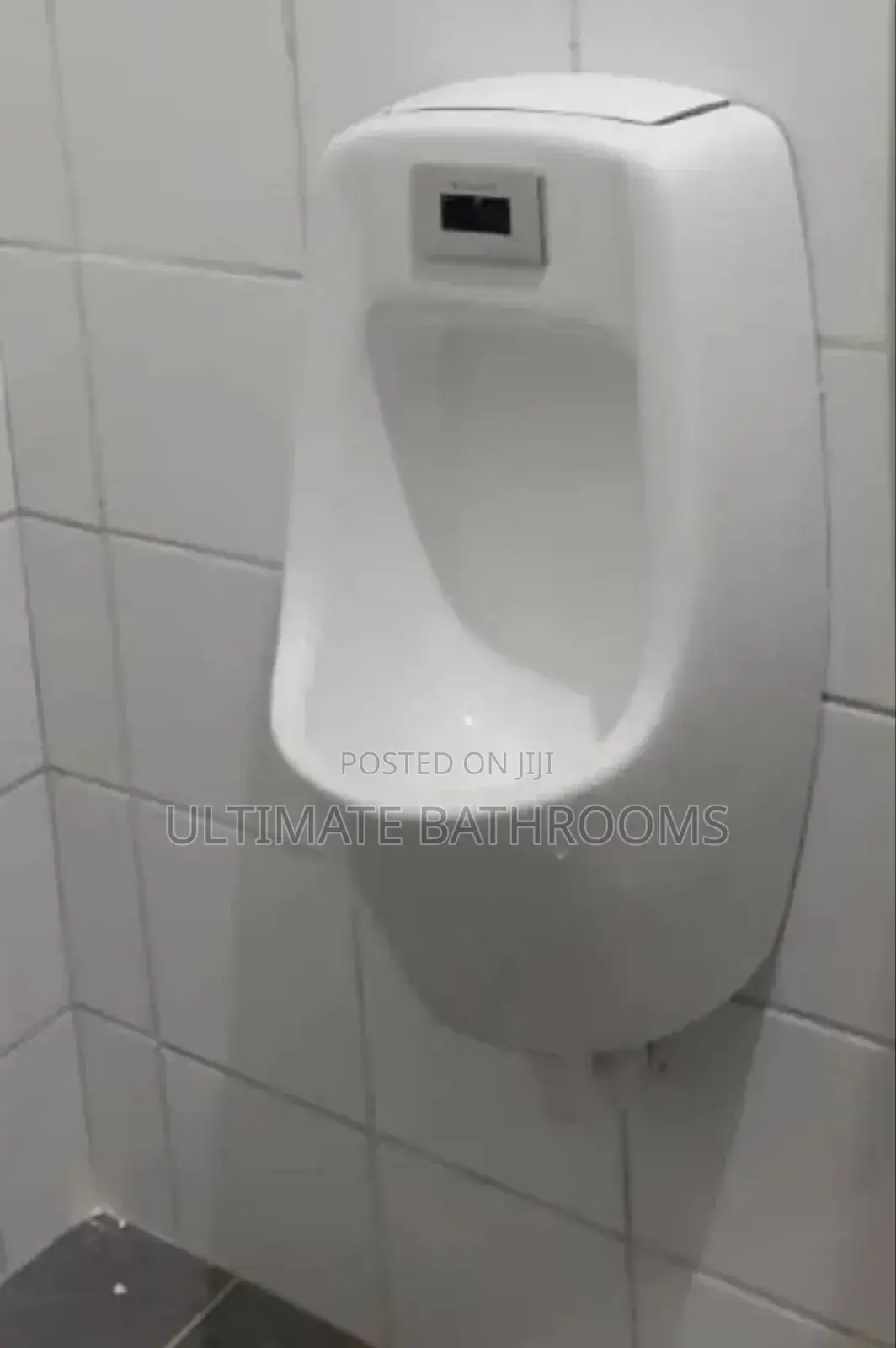 Medium Urinal Bowl With Conceal Sensor Flusher