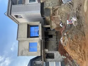 Furnished 2bdrm Apartment in Fadeyi Street, Omole Phase 2 for rent