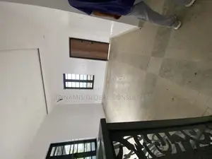 Furnished 5bdrm Duplex in Magodo Phase 2 Gra for rent