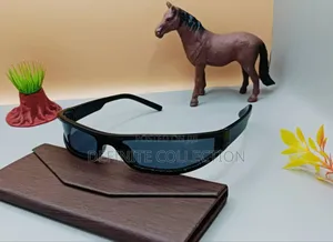 Prada Top Quality Glass