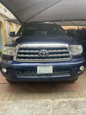 Toyota Sequoia SR5 4dr SUV 4WD (5.7L 8cyl 6A) 2010 Blue