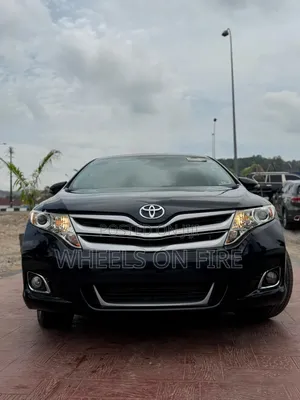 Photo - Toyota Venza 2014 Black
