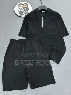 Photo - Best Quality Luxury Up and Down