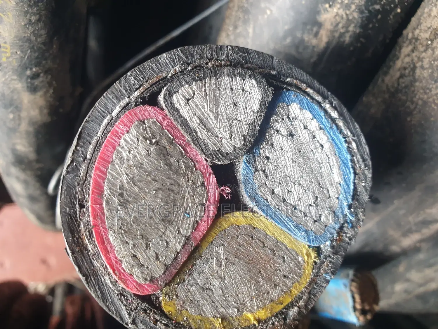 500mm 3/1 Core Aluminium Armoured Cable.