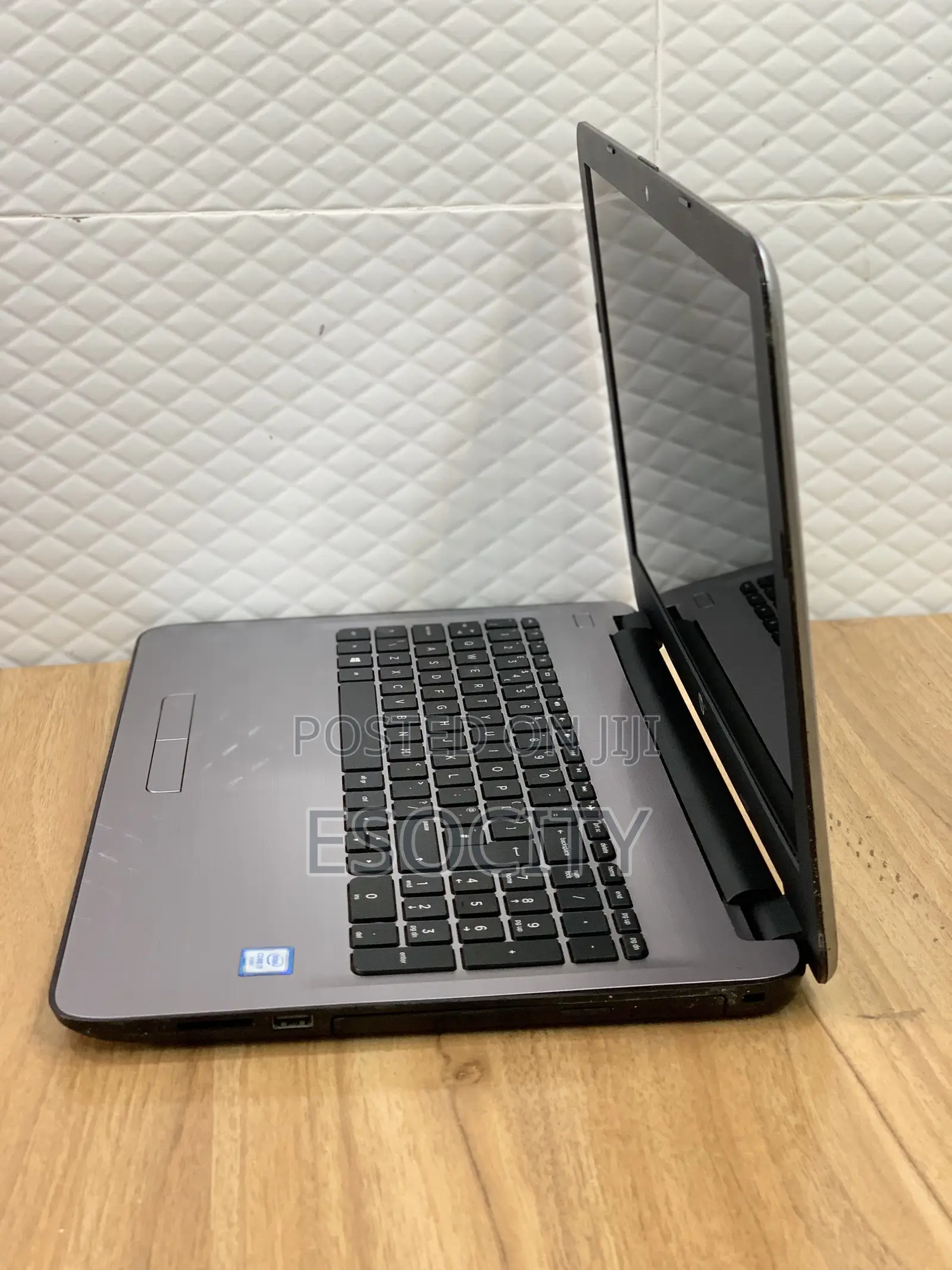 Laptop HP 250 G5 8GB Intel Core I7 SSD 256GB