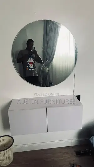 Get Your Luxury Dressing Mirror and Table