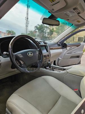 Lexus LS 460 2010 Gray