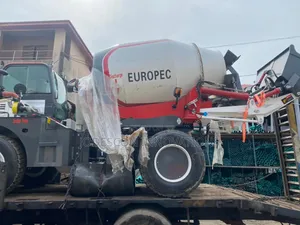 Photo - 4t Self Loader Concrete Mixer