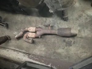 Center Catalyst for Nissan Quest