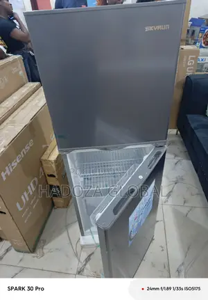 Spacious Skyrun Home Refrigerator - Dual Doors - 195 Litres