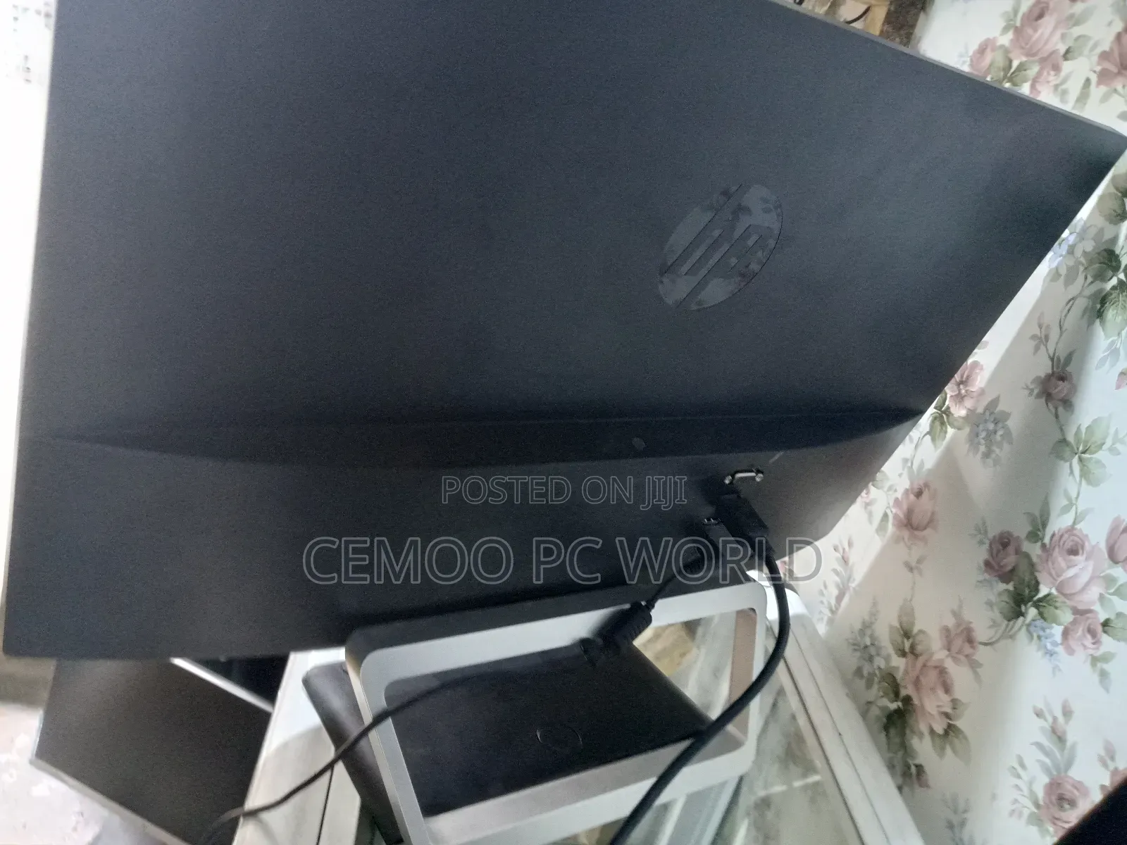 Hp 23" Frameless Monitor