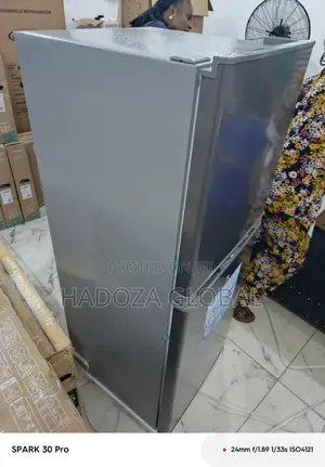 Heavy Duty Skyrun Refrigerator - Dual Door 195 L