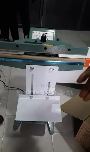 Direct Heat Pedal Sealing Machine